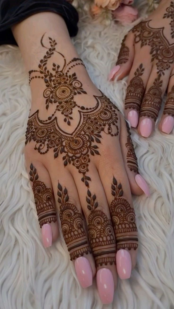 Henna Art